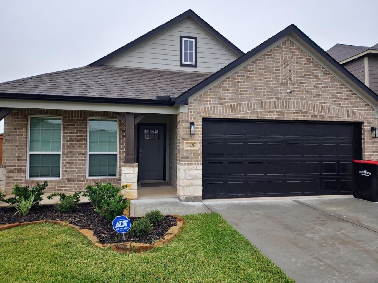 Serenity In Suburbia - Katy Tx Villa Exterior photo